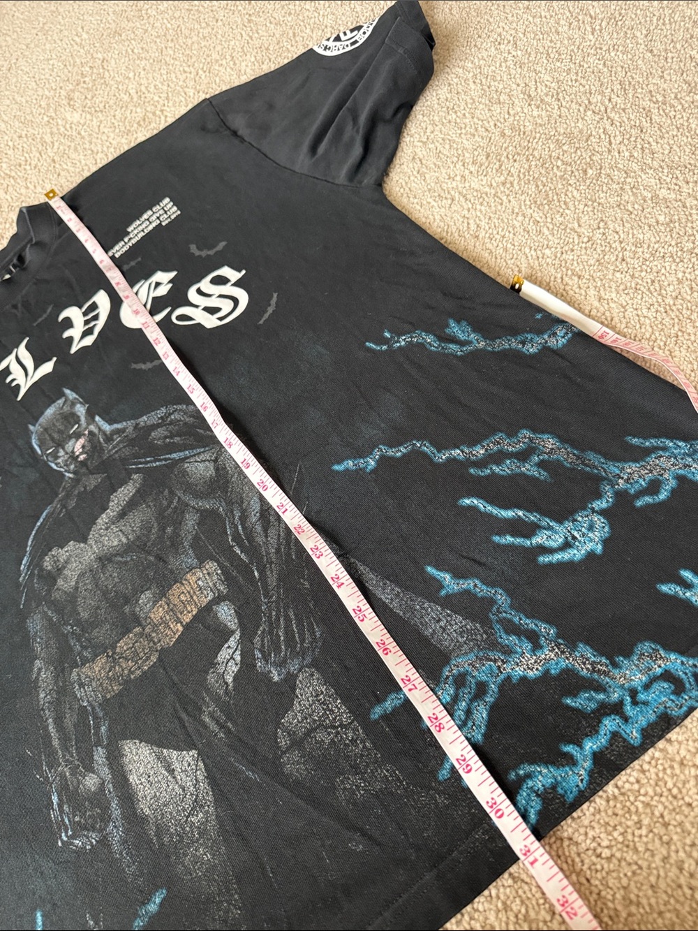 Darc Sport Wolves Batman Black Lightning Graphic Gym Pump Cover Tee - Picture 5 of 5
